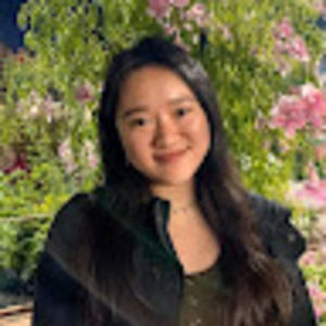 Meet your Posher, Liya